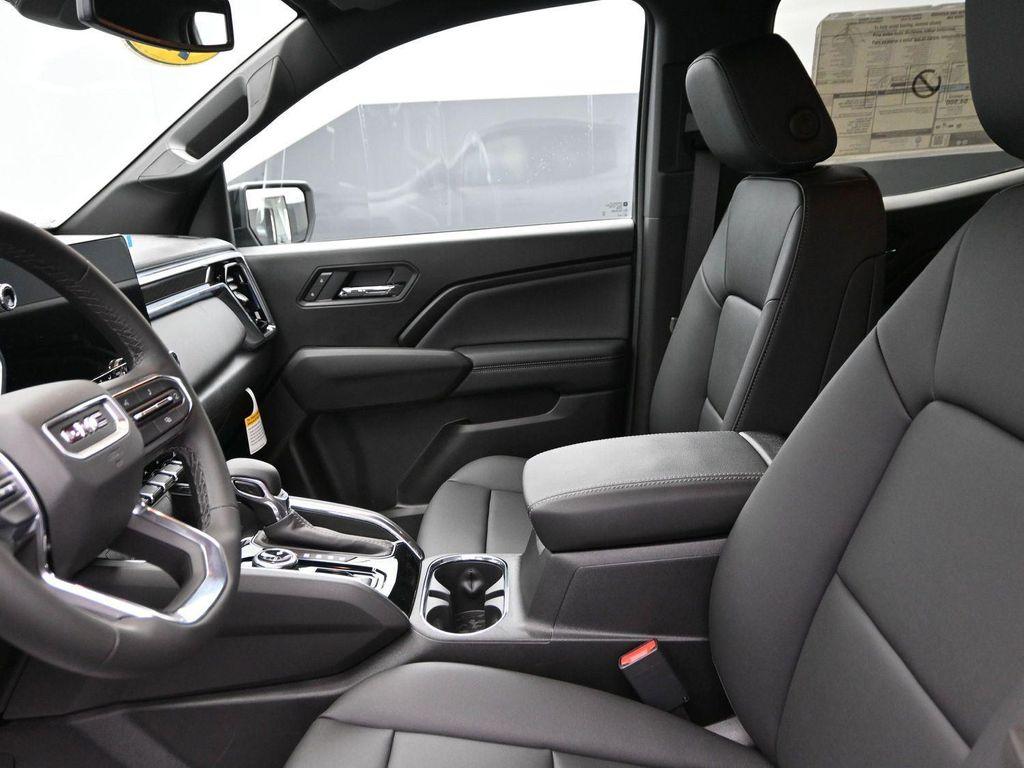 new 2026 GMC Canyon car, priced at $46,607