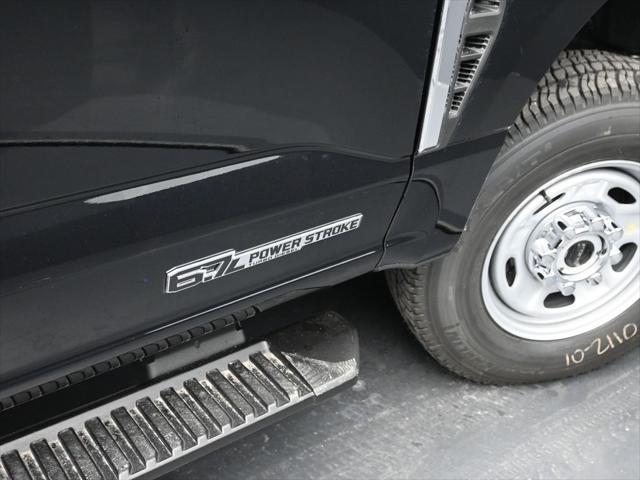 new 2025 Ford F-250 car, priced at $69,720