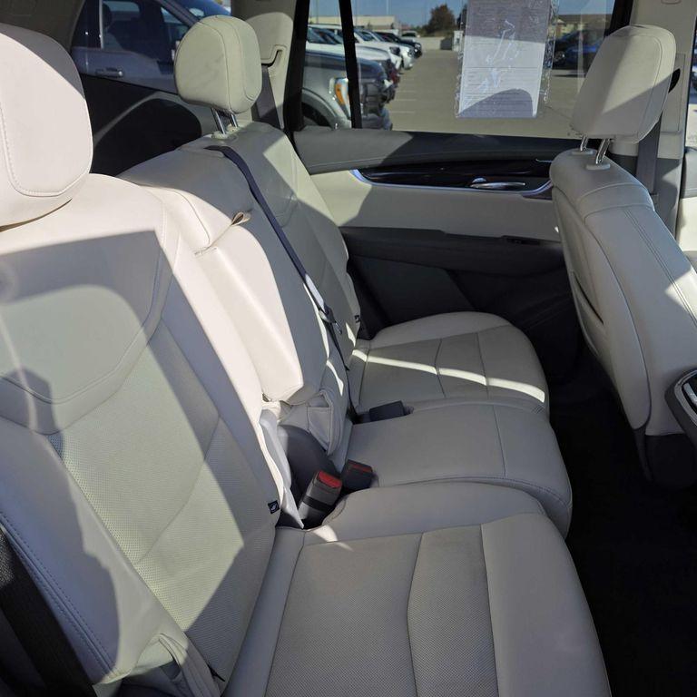 used 2023 Cadillac XT6 car, priced at $37,972