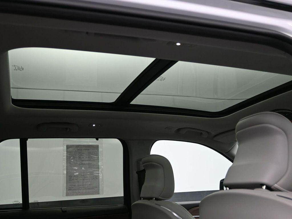 used 2022 Jeep Grand Cherokee car, priced at $35,470