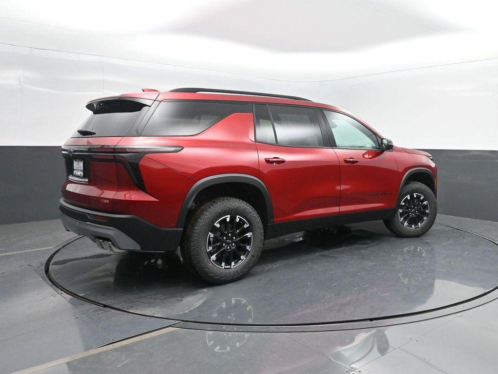 new 2026 Chevrolet Traverse car, priced at $56,375