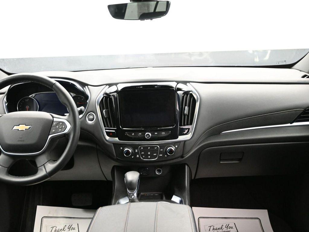 used 2024 Chevrolet Traverse car, priced at $49,450