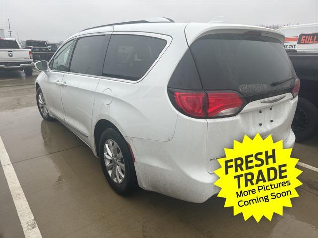 used 2018 Chrysler Pacifica car, priced at $13,992