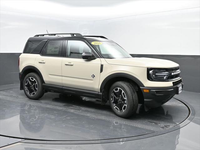 new 2024 Ford Bronco Sport car, priced at $35,743