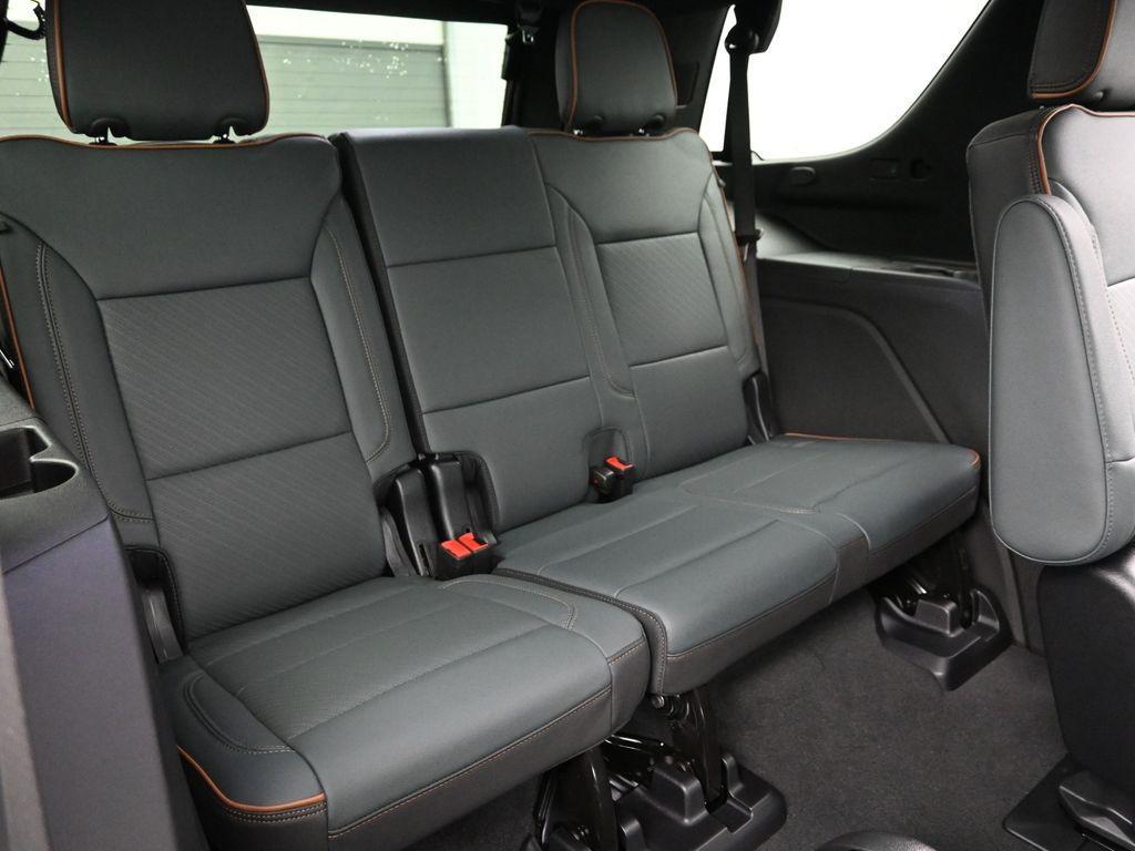 new 2025 GMC Yukon car, priced at $81,255