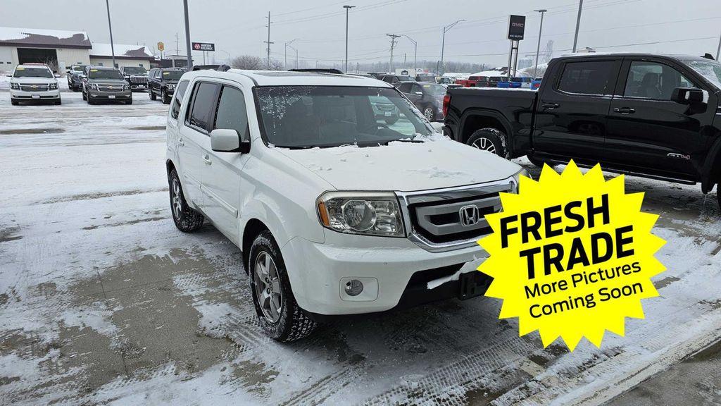 used 2009 Honda Pilot car, priced at $5,900