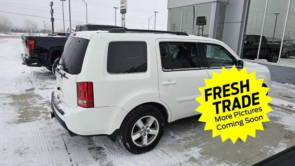 used 2009 Honda Pilot car, priced at $5,900