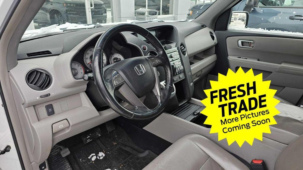 used 2009 Honda Pilot car, priced at $5,900