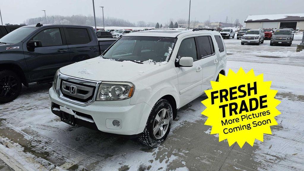used 2009 Honda Pilot car, priced at $5,900