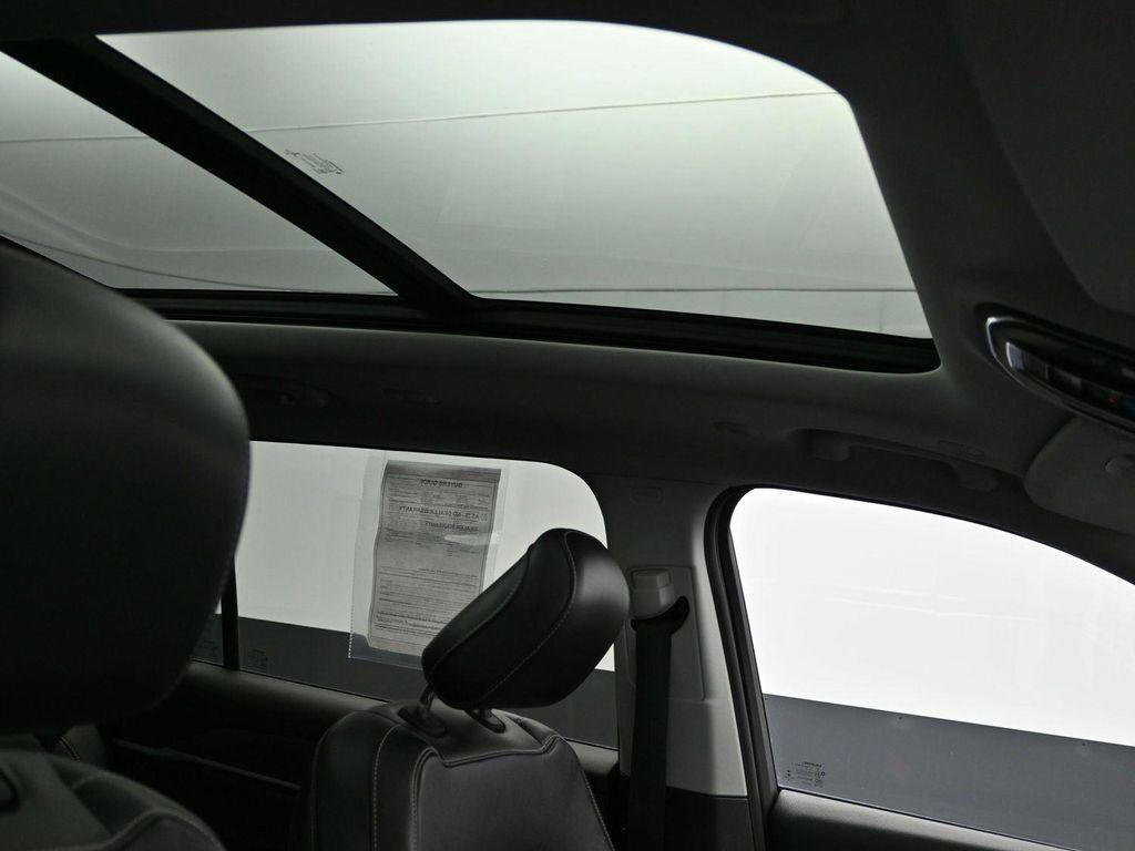 used 2022 Jeep Grand Cherokee L car, priced at $30,920