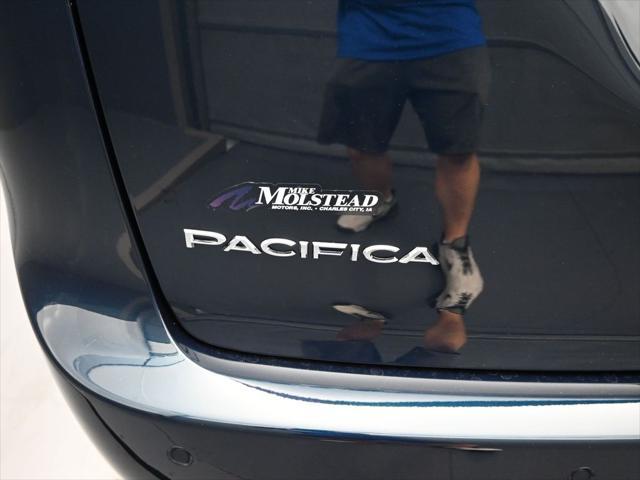 new 2025 Chrysler Pacifica car, priced at $42,247