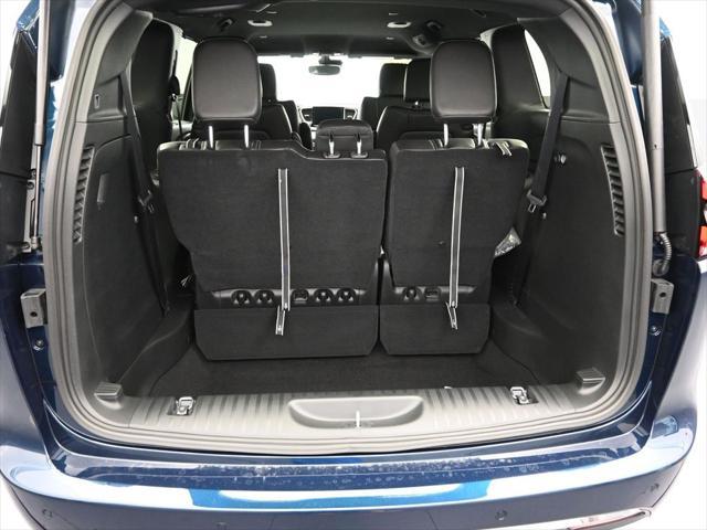 new 2025 Chrysler Pacifica car, priced at $42,247