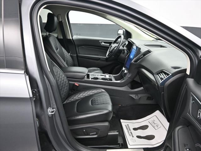 used 2024 Ford Edge car, priced at $31,500