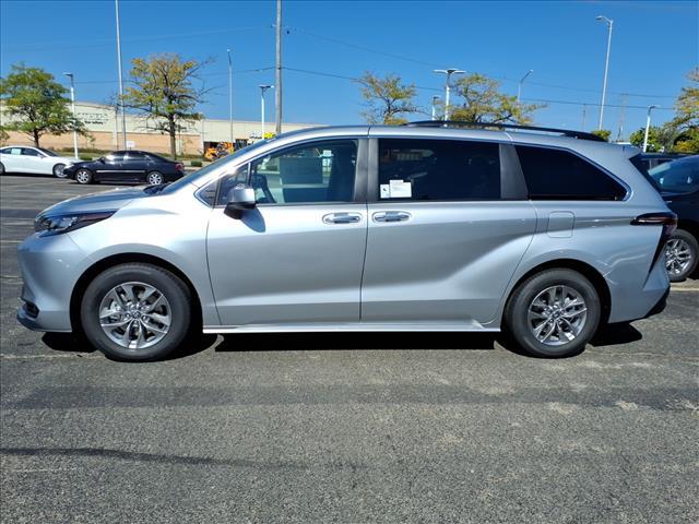 new 2025 Toyota Sienna car, priced at $48,400