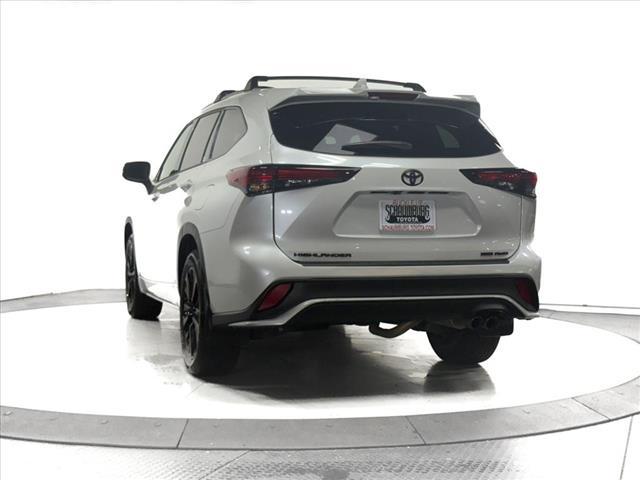 used 2025 Toyota Highlander car, priced at $48,911