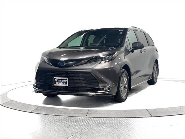 used 2024 Toyota Sienna car, priced at $44,711