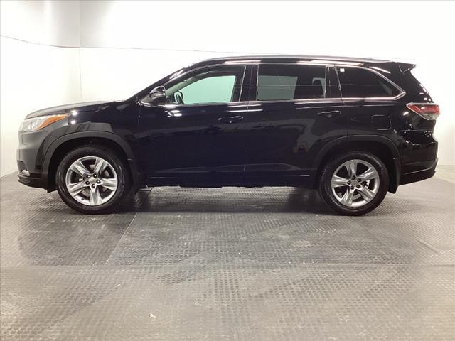 used 2015 Toyota Highlander car, priced at $16,525