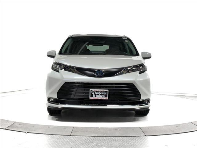 used 2023 Toyota Sienna car, priced at $34,311