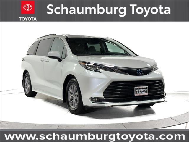 used 2023 Toyota Sienna car, priced at $33,511