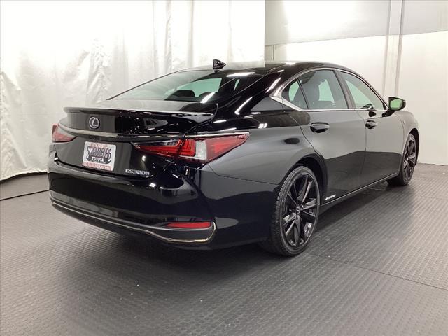 used 2022 Lexus ES 300h car, priced at $35,250