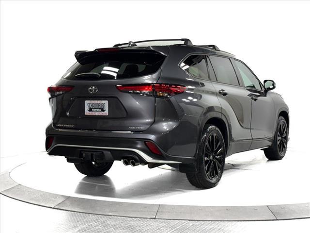 used 2023 Toyota Highlander car, priced at $46,007