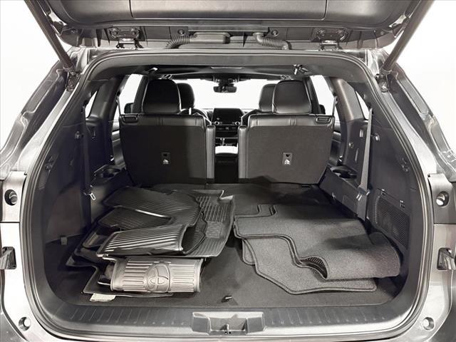 used 2023 Toyota Highlander car, priced at $46,007