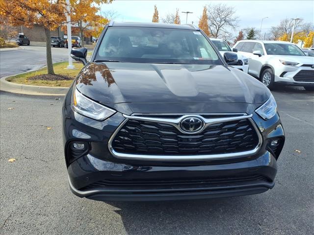 new 2026 Toyota Highlander car, priced at $52,718