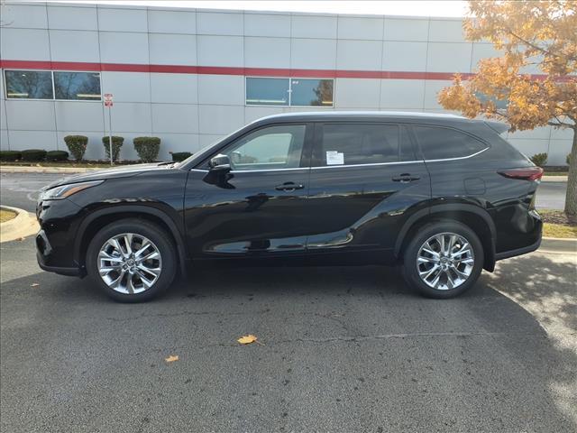 new 2026 Toyota Highlander car, priced at $52,718