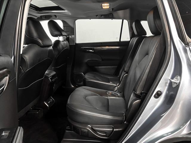 used 2022 Toyota Highlander car, priced at $47,495