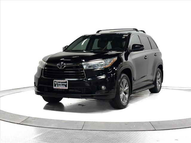 used 2015 Toyota Highlander car, priced at $17,822