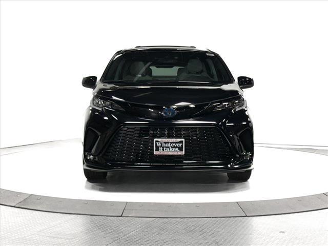 used 2025 Toyota Sienna car, priced at $50,411