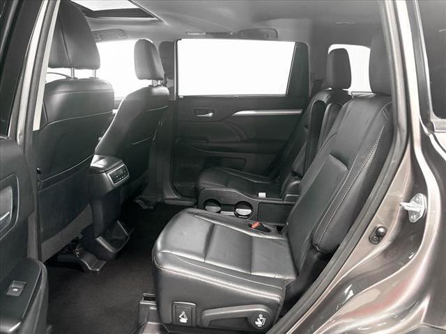 used 2015 Toyota Highlander car, priced at $18,915