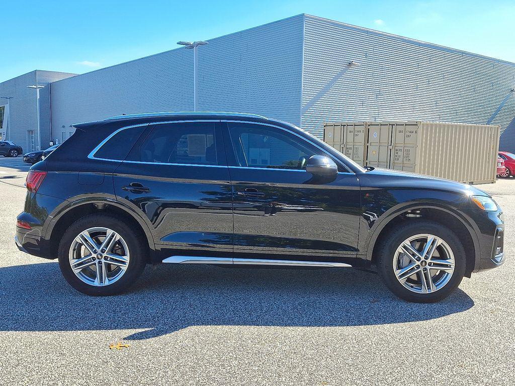 used 2024 Audi Q5 car, priced at $45,577