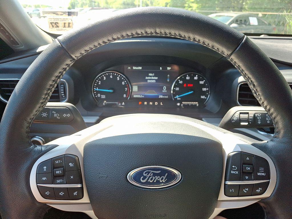 used 2022 Ford Explorer car, priced at $27,618