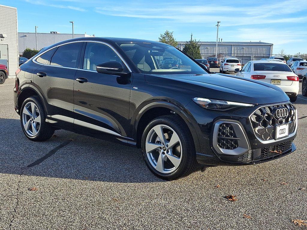 new 2025 Audi Q5 car, priced at $63,530