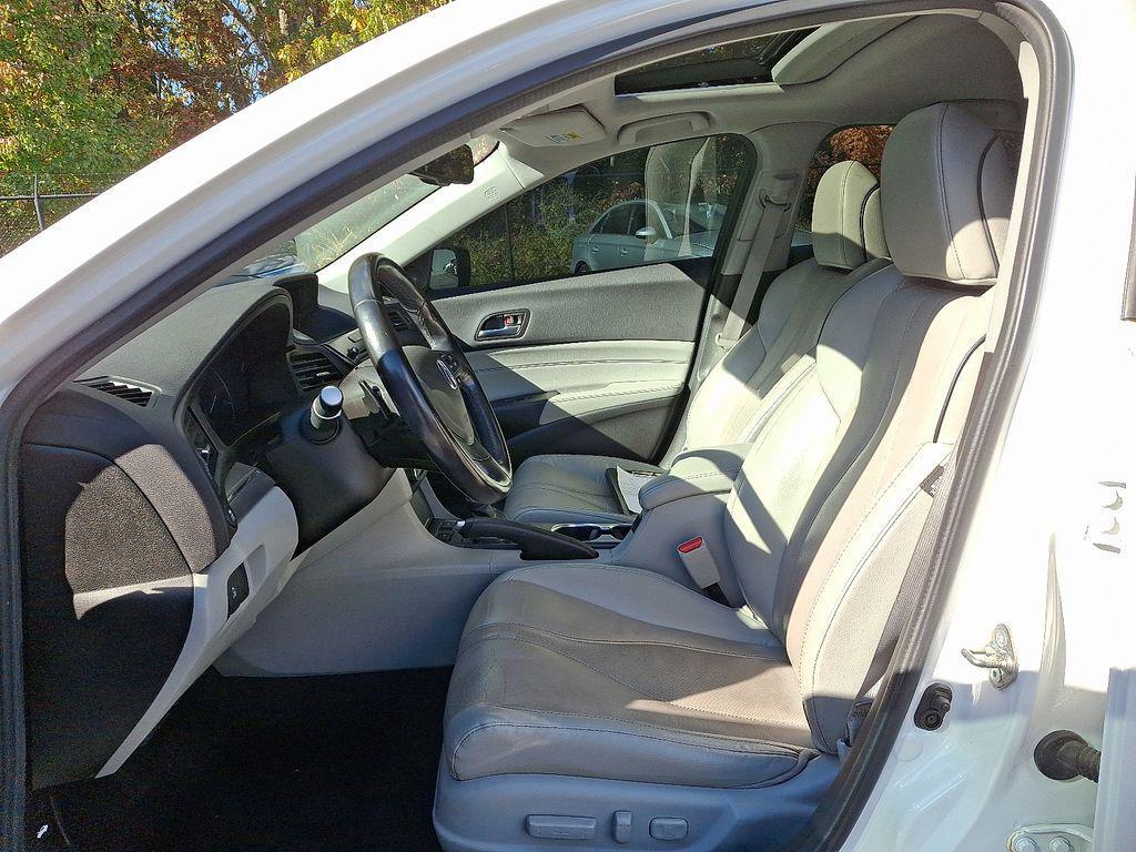 used 2020 Acura ILX car, priced at $19,401