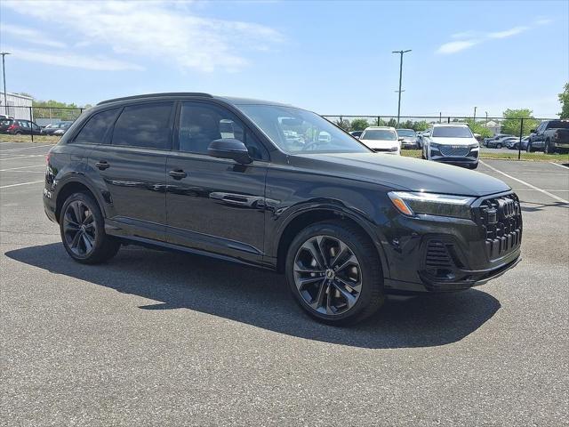 new 2025 Audi Q7 car, priced at $77,880