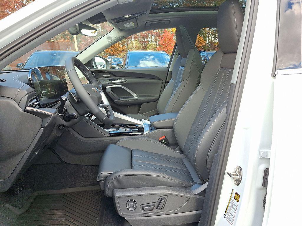 new 2025 Audi Q5 car, priced at $62,080