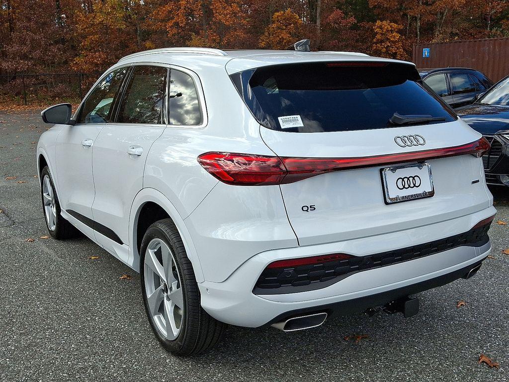 new 2025 Audi Q5 car, priced at $62,080