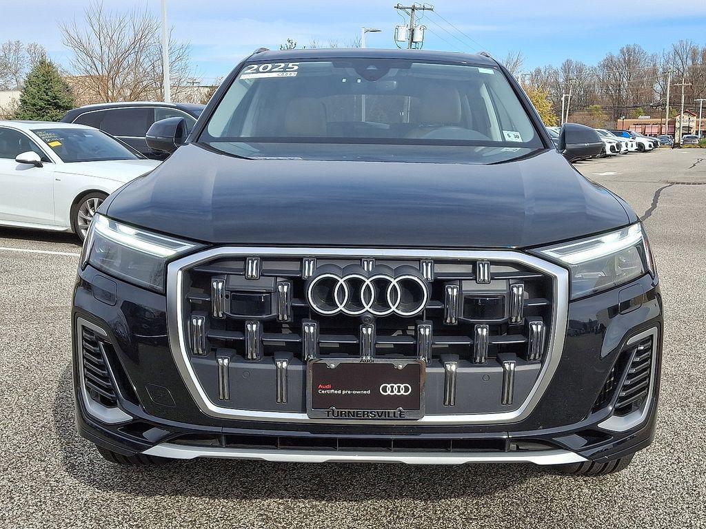 used 2025 Audi Q7 car, priced at $54,169