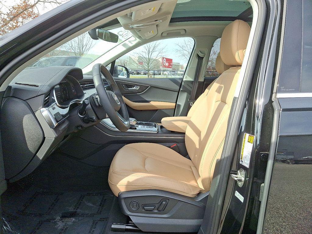 used 2025 Audi Q7 car, priced at $54,169