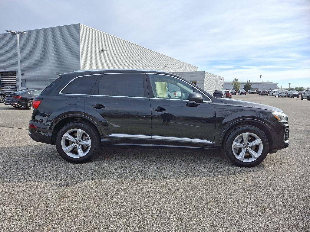 used 2025 Audi Q7 car, priced at $54,169
