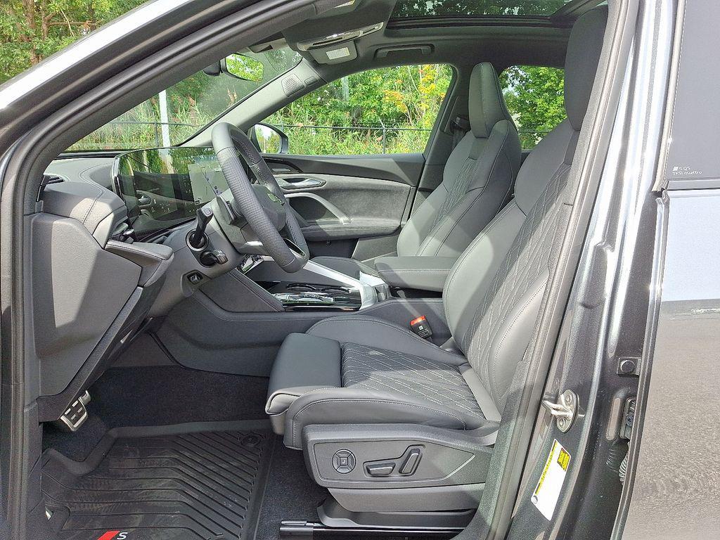 new 2025 Audi SQ5 car, priced at $75,045