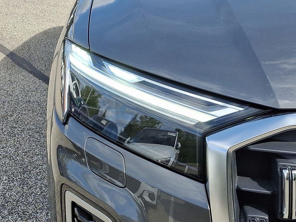 used 2025 Audi Q7 car, priced at $60,719