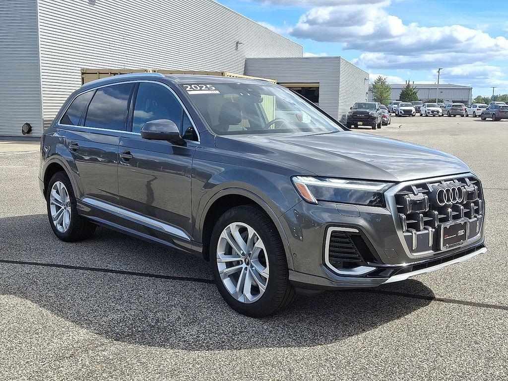 used 2025 Audi Q7 car, priced at $60,719