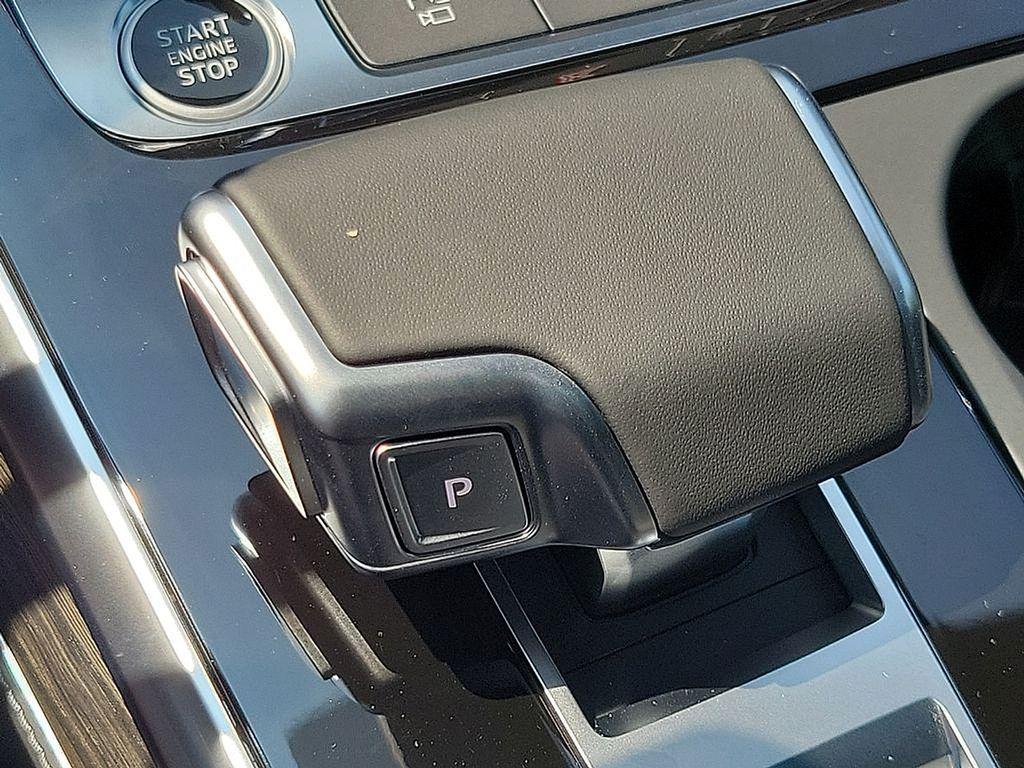 used 2025 Audi Q7 car, priced at $75,930