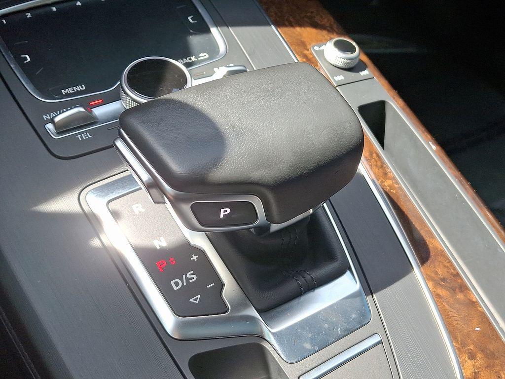 used 2018 Audi Q5 car, priced at $19,498