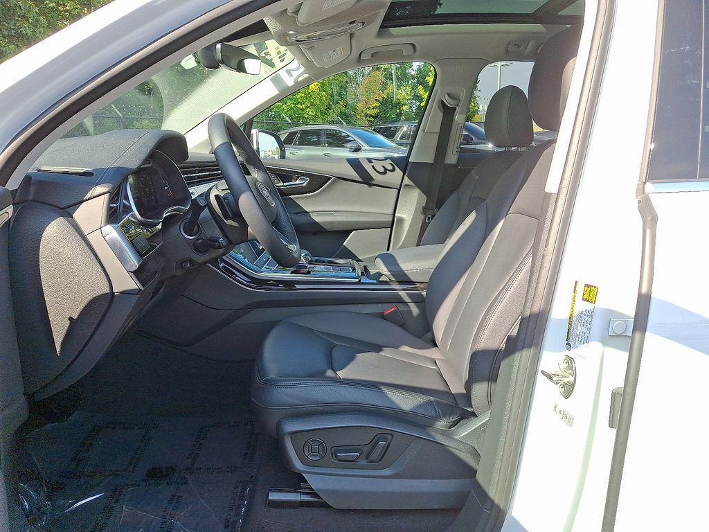 used 2023 Audi Q7 car, priced at $44,777