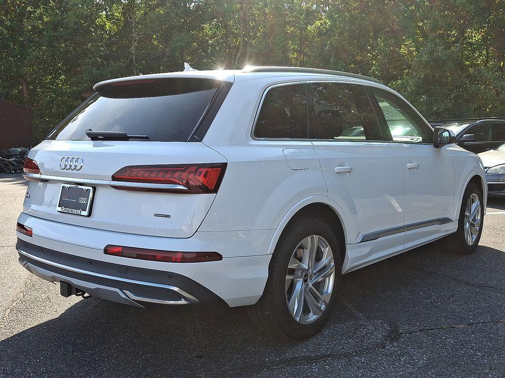 used 2023 Audi Q7 car, priced at $44,777