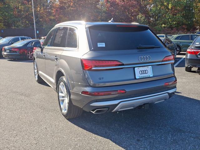 new 2025 Audi Q7 car, priced at $75,650